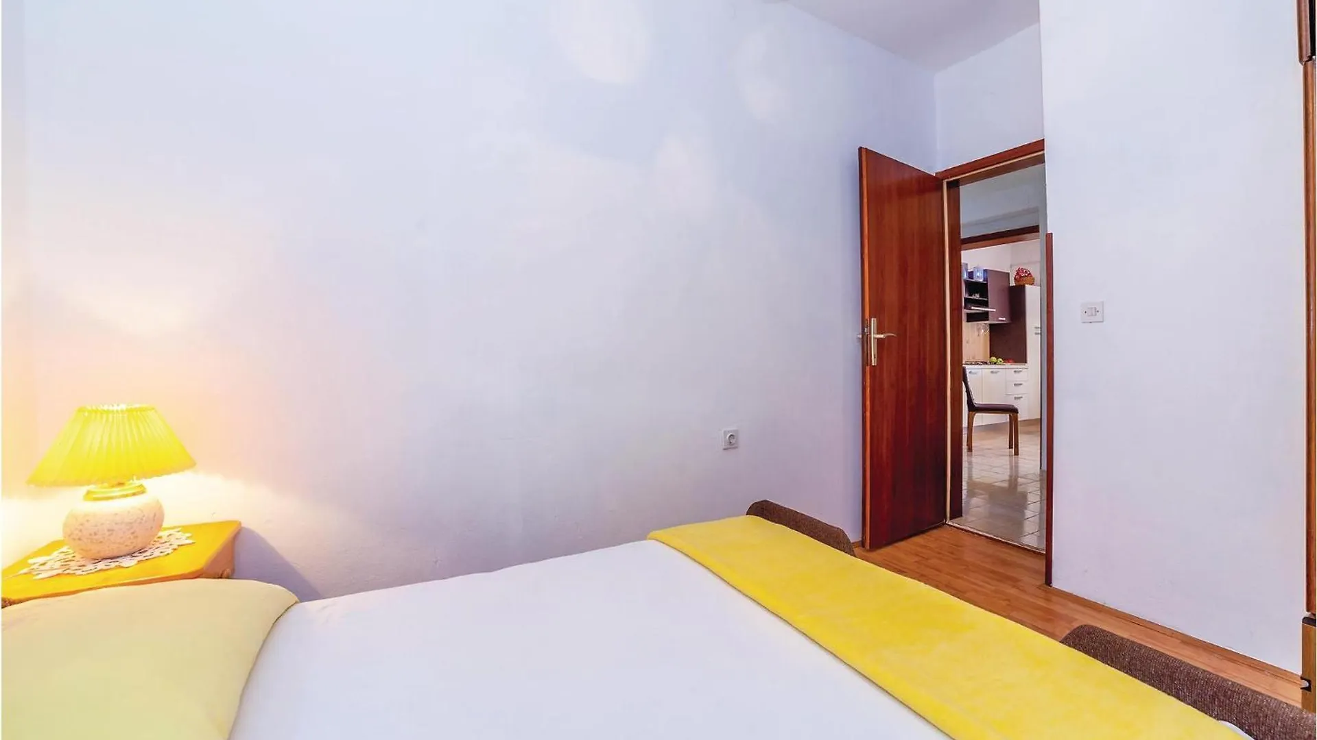 Stunning Apartment In Crikvenica With Wifi 0*,